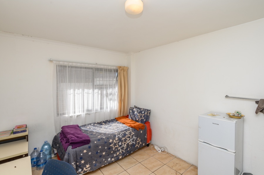 15 Bedroom Property for Sale in Summerstrand Eastern Cape